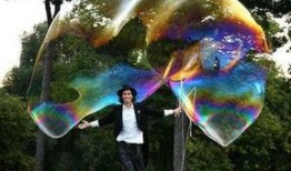 泡泡在线观看,沉浸式网络世界的奇幻之旅