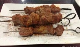 新疆饭店爆料事件最新,揭秘背后真相与争议