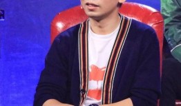 杨迪爆料有人谈恋爱吗视频,恋爱视频曝光，娱乐圈又添新恋情？