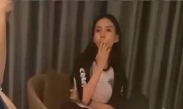 杨颖吸烟谁爆料的啊视频,揭秘明星私生活争议瞬间