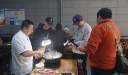 凌源美食爆料视频,视频揭秘地道风味，舌尖上的凌源之旅