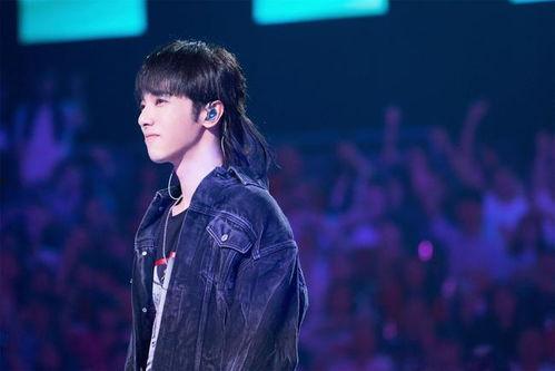 娱乐圈吃瓜华晨宇,娱乐圈的瓜田,他如何成为焦点?